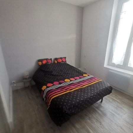 Appartement Avec Terrasse Виши Екстериор снимка